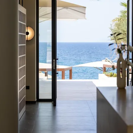 Hotel Pheia, Vriniotis