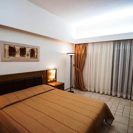 Pheia, Vriniotis Hotel 4*