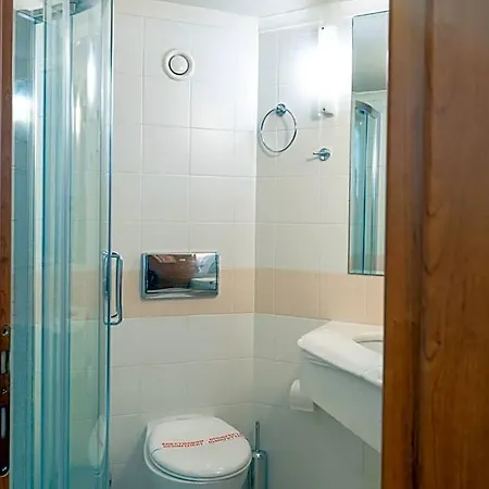 Hotel Pheia, Vriniotis 4*