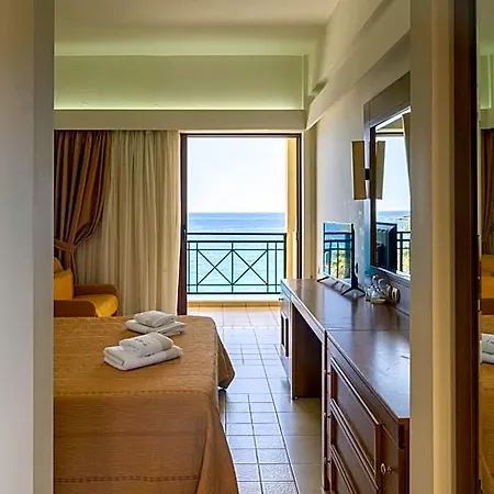 Pheia, Vriniotis 4* Katakolo