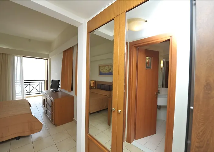 Hotel Pheia, Vriniotis Katakolo