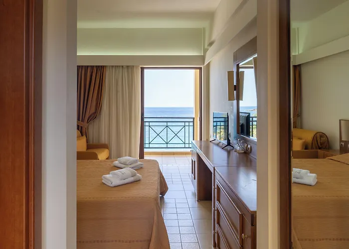 Hotel Pheia, Vriniotis Katakolo